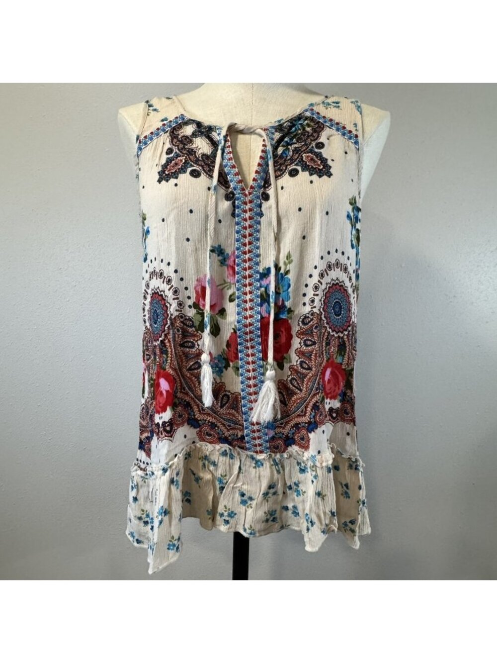 Bila Boho Gauze Tunic Tank Womens Sz Small Floral Sleeveless Top V-neck Tassels